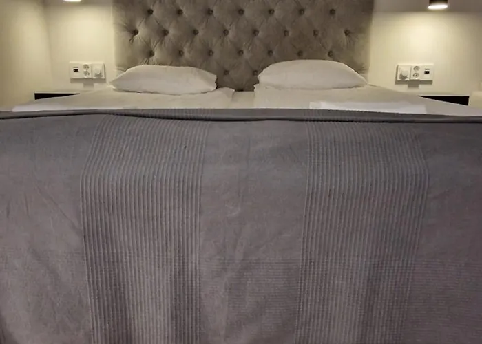 Silent With Balcony *