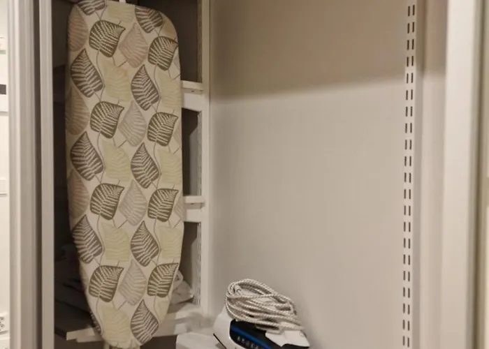 Silent With Balcony 아파트